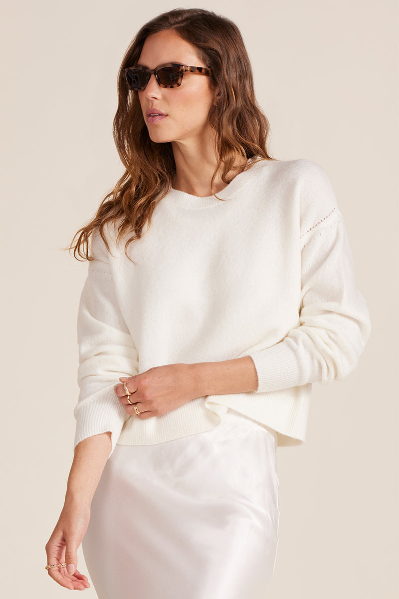 CREWNECK BOXY SWEATER