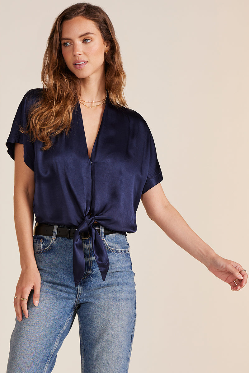 SILKY TIE TOP