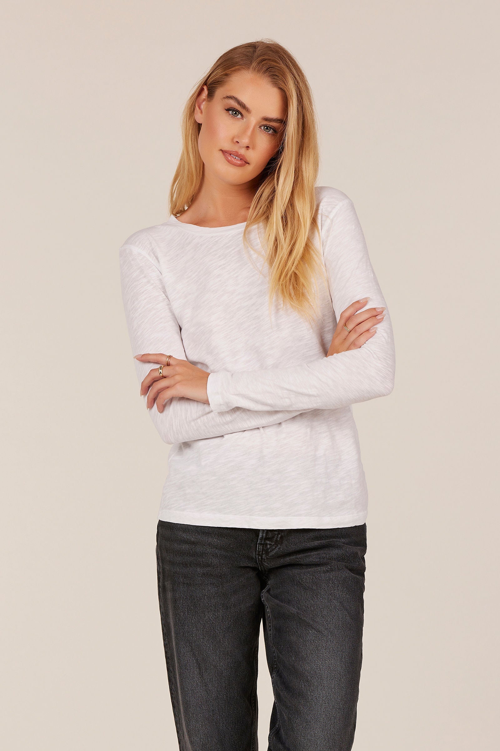 LONG SLEEVE CREWNECK TEE